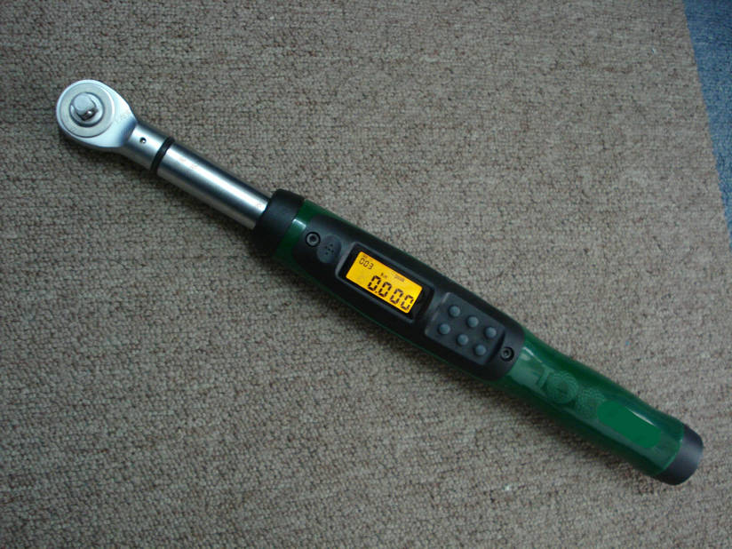 連電腦數顯扭力扳手圖片
