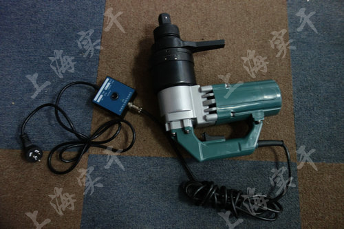 定扭矩電動扳手