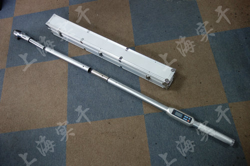 大量程數(shù)顯扭力扳手