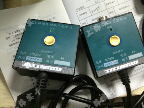 電動(dòng)定扭力扳手圖片